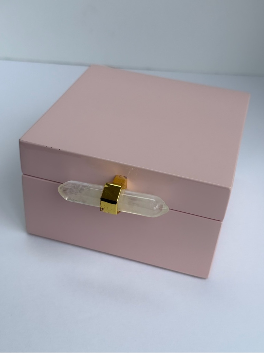 Excellent POTTERY BARN KIDS small pink lacquer jewelry box